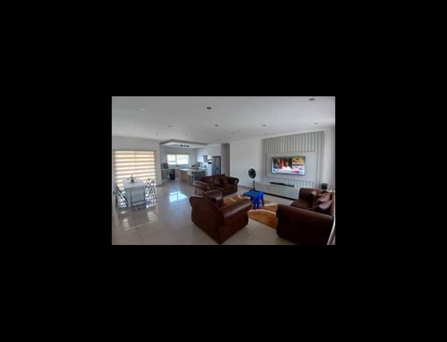 3 BEDROOM TOWNHOUSE FOR SALE IN THE ORCHARDS